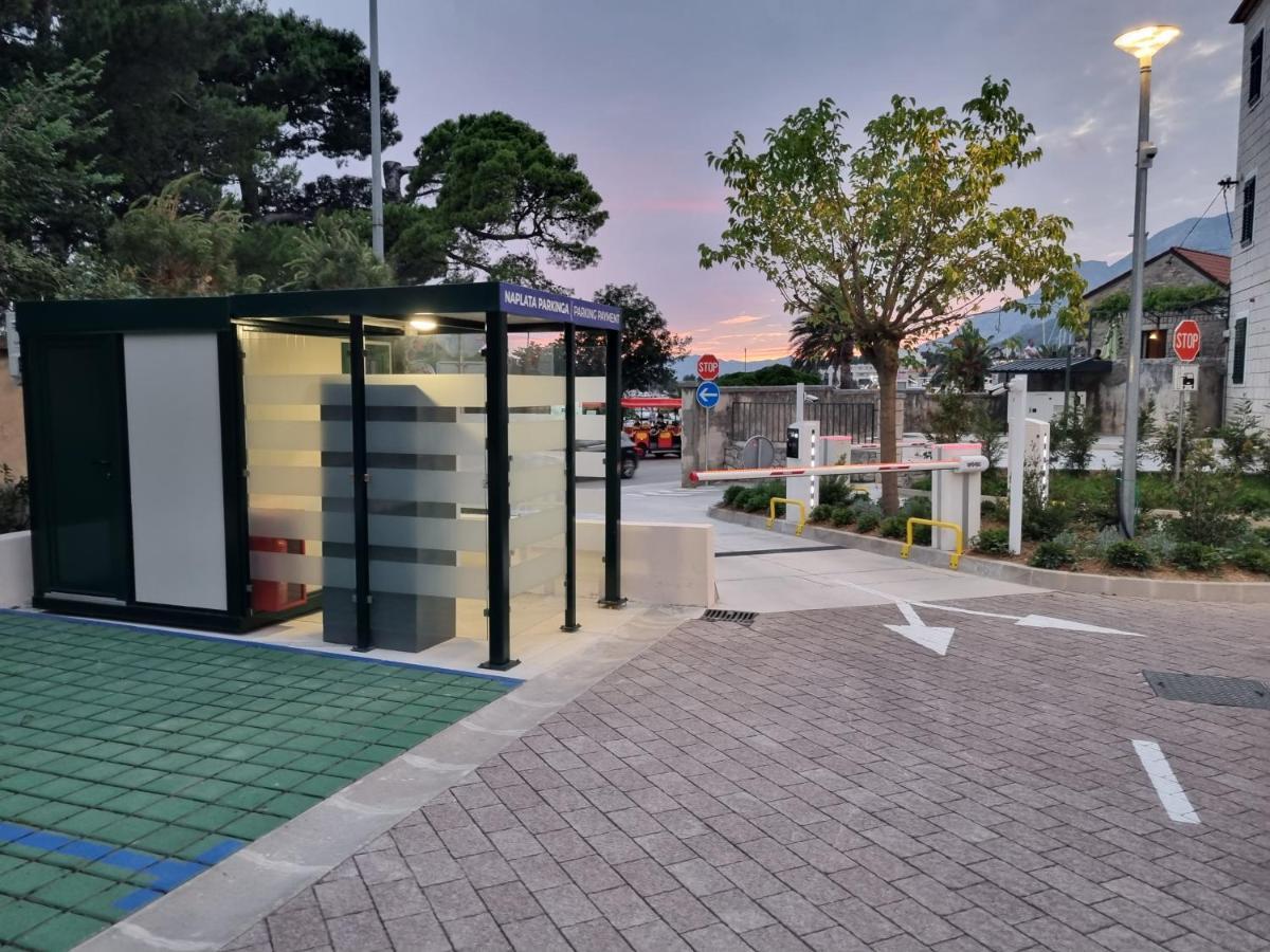 Seafront Residence Makarska Buitenkant foto